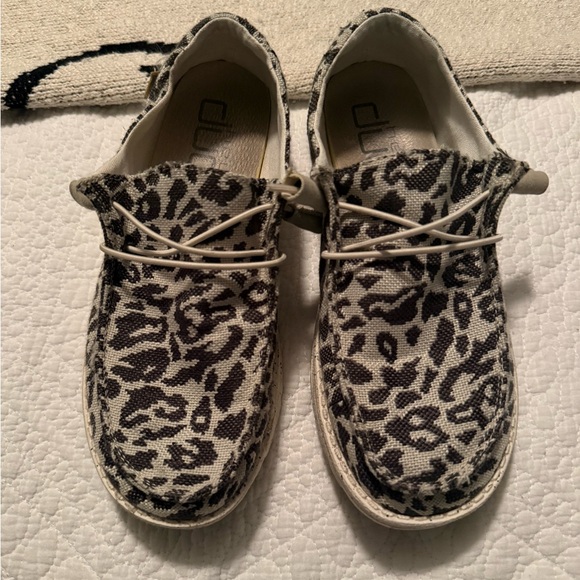 Hey Dude Shoes - Hey Dudes Cheetah